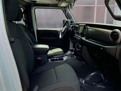 Used 2021 Jeep Wrangler Unlimited Sport image 9