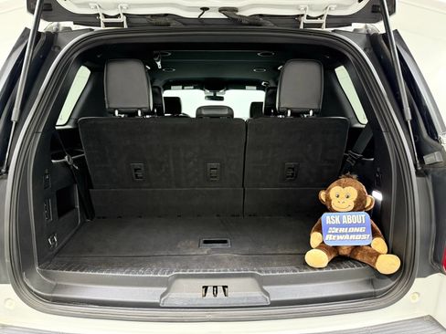 Used 2019 Ford Expedition XLT w/ Equipment Group 201A AWD/4WD image 8
