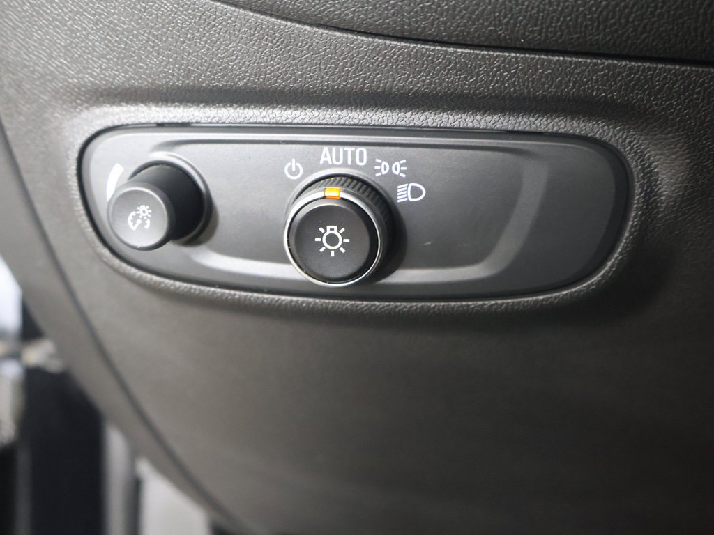 Used 2023 Chevrolet Equinox LT w/ LPO, Floor Liner Package FWD image 35