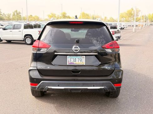 Used 2020 Nissan Rogue SV FWD image 5