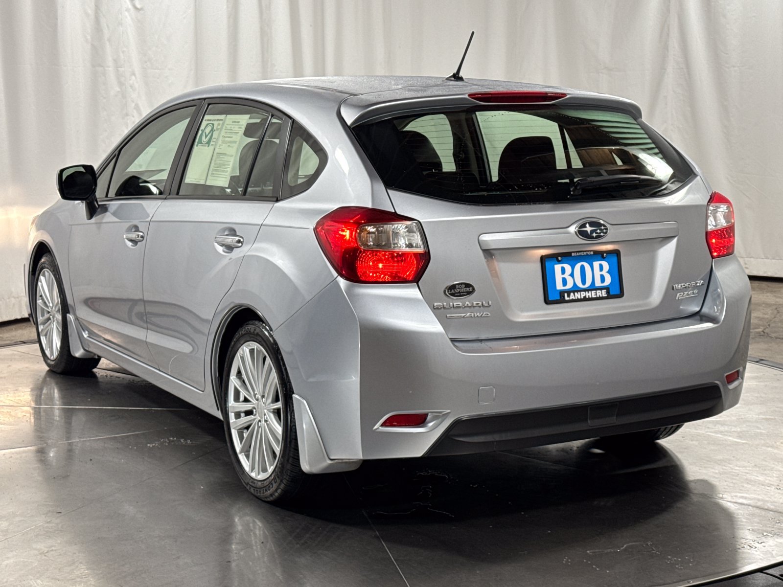 Used 2013 Subaru Impreza 2.0i Limited w/ Popular Pkg 1 AWD/4WD image 9