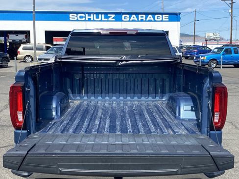 Used 2024 GMC Sierra 1500 SLT AWD/4WD image 22