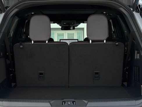 New 2026 Ford Explorer Platinum RWD image 62