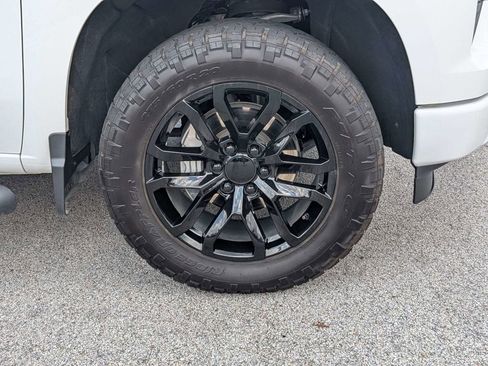Used 2025 Chevrolet Silverado 1500 Custom AWD/4WD image 11