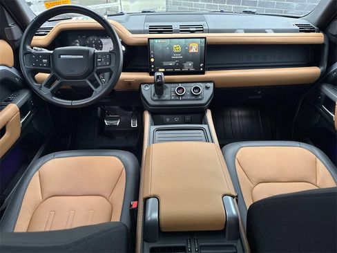 Used 2023 Land Rover Defender 110 X image 16