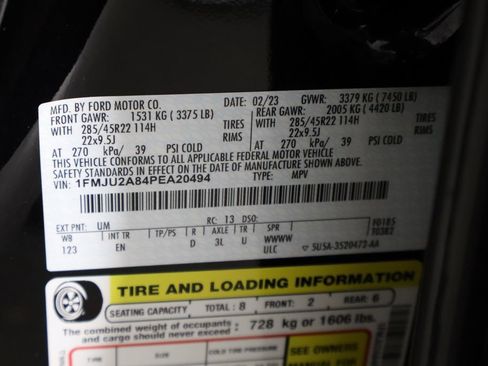 Used 2023 Ford Expedition Limited AWD/4WD image 40