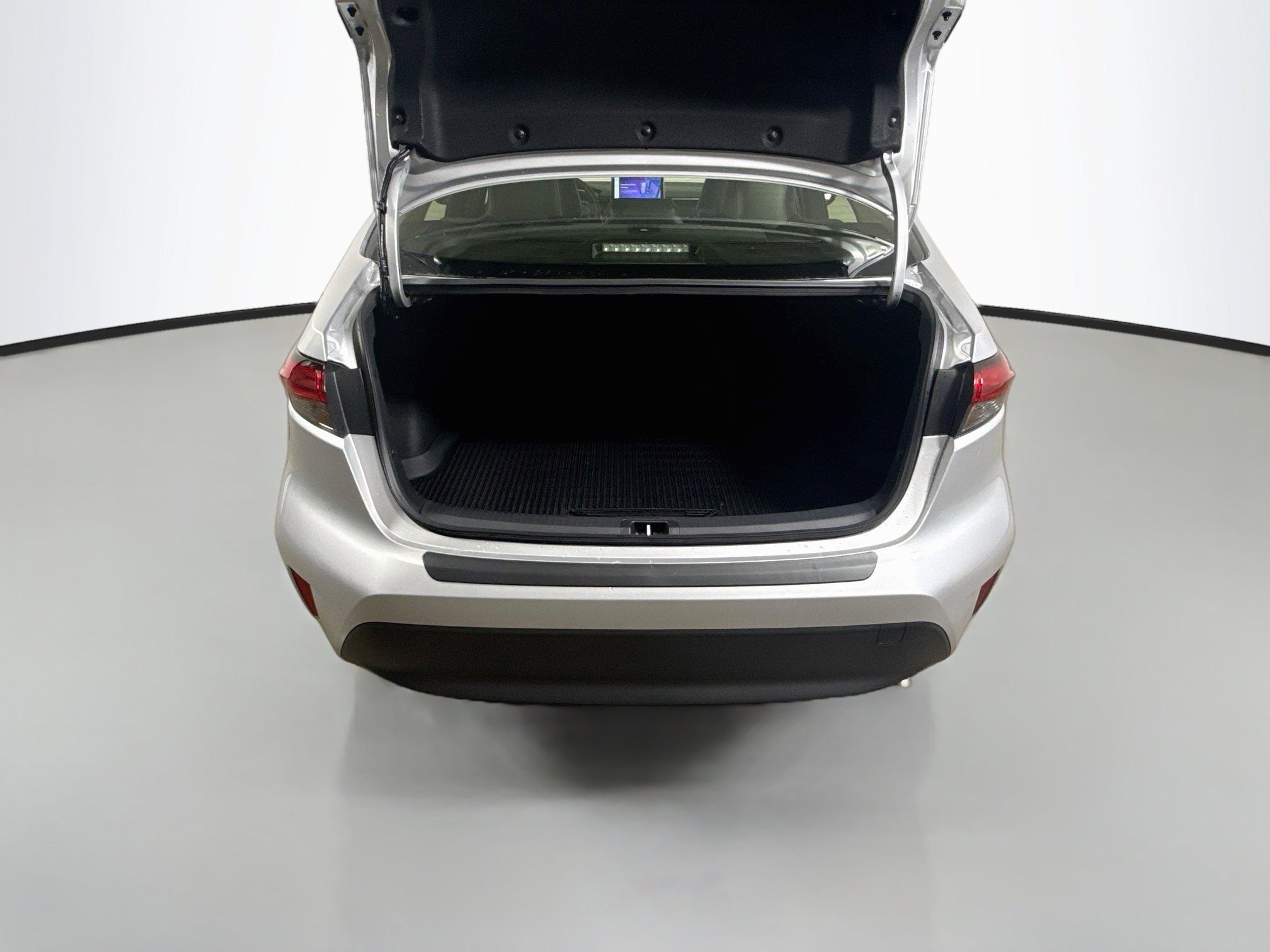 New 2026 Toyota Corolla XLE FWD image 25
