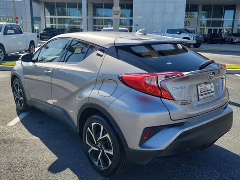 Used 2019 Toyota C-HR Limited image 3