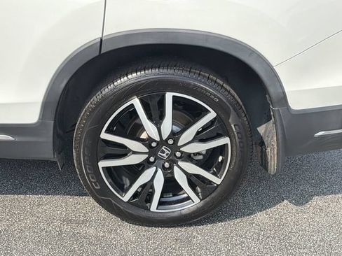 Used 2022 Honda Pilot Touring image 15