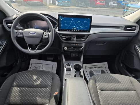 Used 2026 Ford Escape Active w/ Tech Pack #1 AWD/4WD image 3
