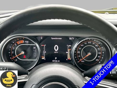 Used 2023 Jeep Wrangler Unlimited Sport w/ Sun And Sound Package AWD/4WD image 23