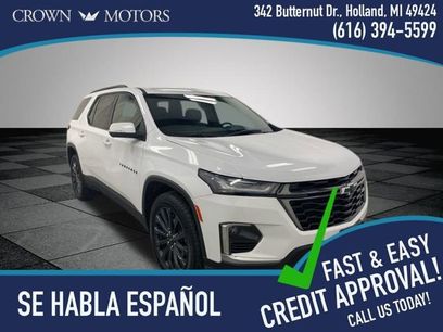 Used 2023 Chevrolet Traverse RS