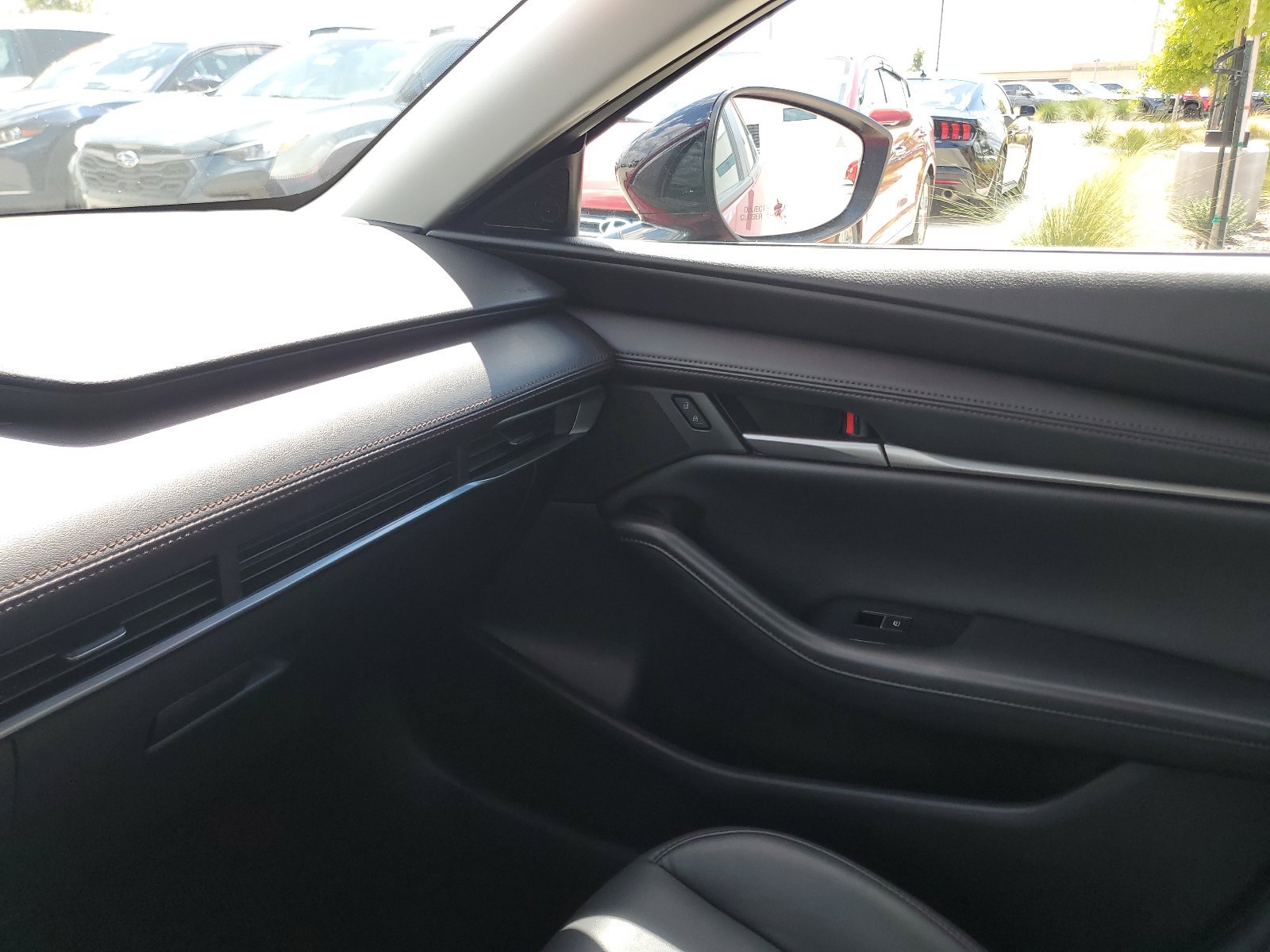 Certified 2024 MAZDA MAZDA3 s FWD image 32