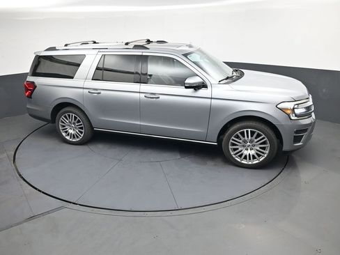 Used 2023 Ford Expedition Max Limited AWD/4WD image 33