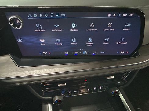 Used 2025 Chevrolet Tahoe LS image 31