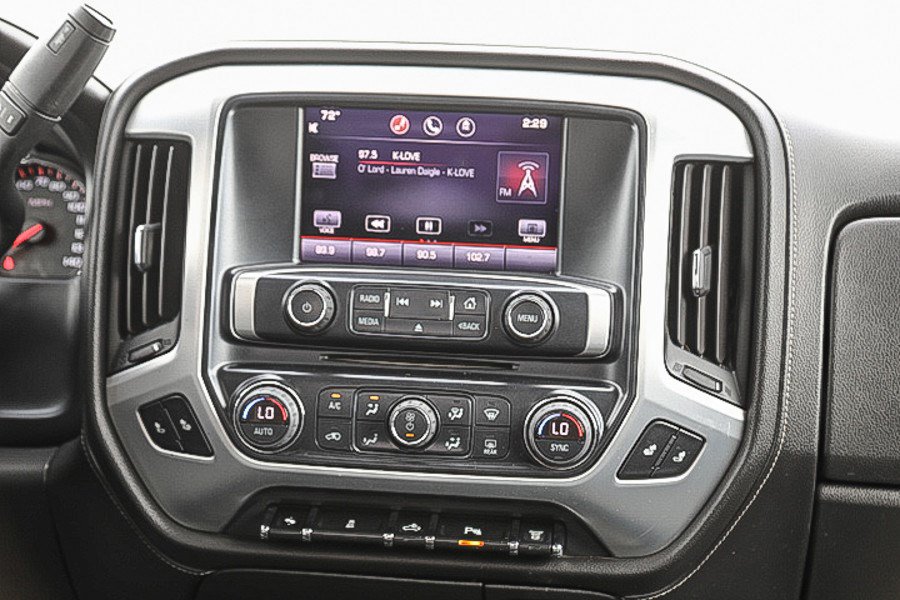 Used 2015 GMC Sierra 2500 SLT w/ SLT Preferred Package AWD/4WD image 14
