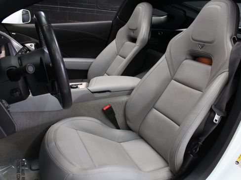 Used 2019 Chevrolet Corvette Grand Sport RWD image 44