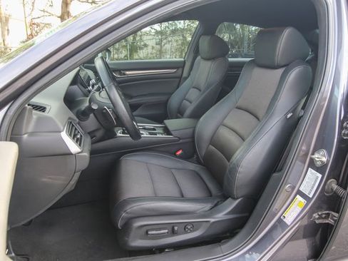 Used 2019 Honda Accord Sport image 15