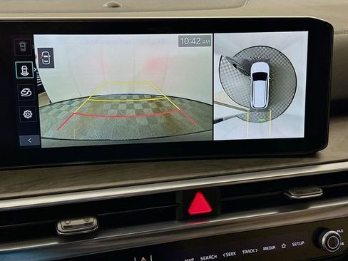 Used 2025 Kia Sorento SX Prestige w/ Olive Brown Leather Package image 14