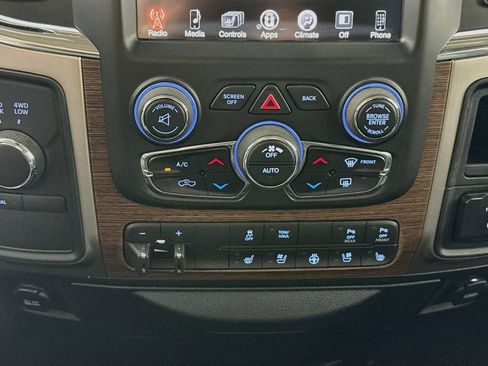 Used 2017 RAM 2500 Laramie AWD/4WD image 16