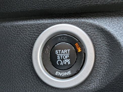 Used 2016 RAM 2500 Laramie w/ Convenience Group image 24