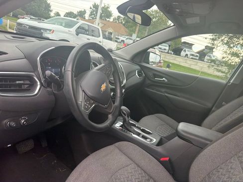Used 2024 Chevrolet Equinox LT AWD/4WD image 9