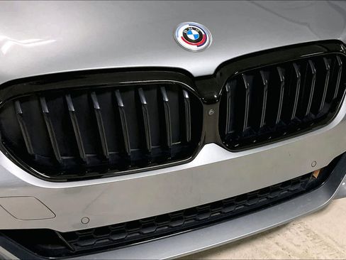 Certified 2023 BMW M550i xDrive w/ Parking Assistance Package image 31