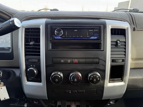 Used 2011 RAM 1500 Classic SLT image 18