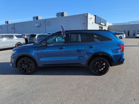 Used 2022 Kia Sorento SX image 4