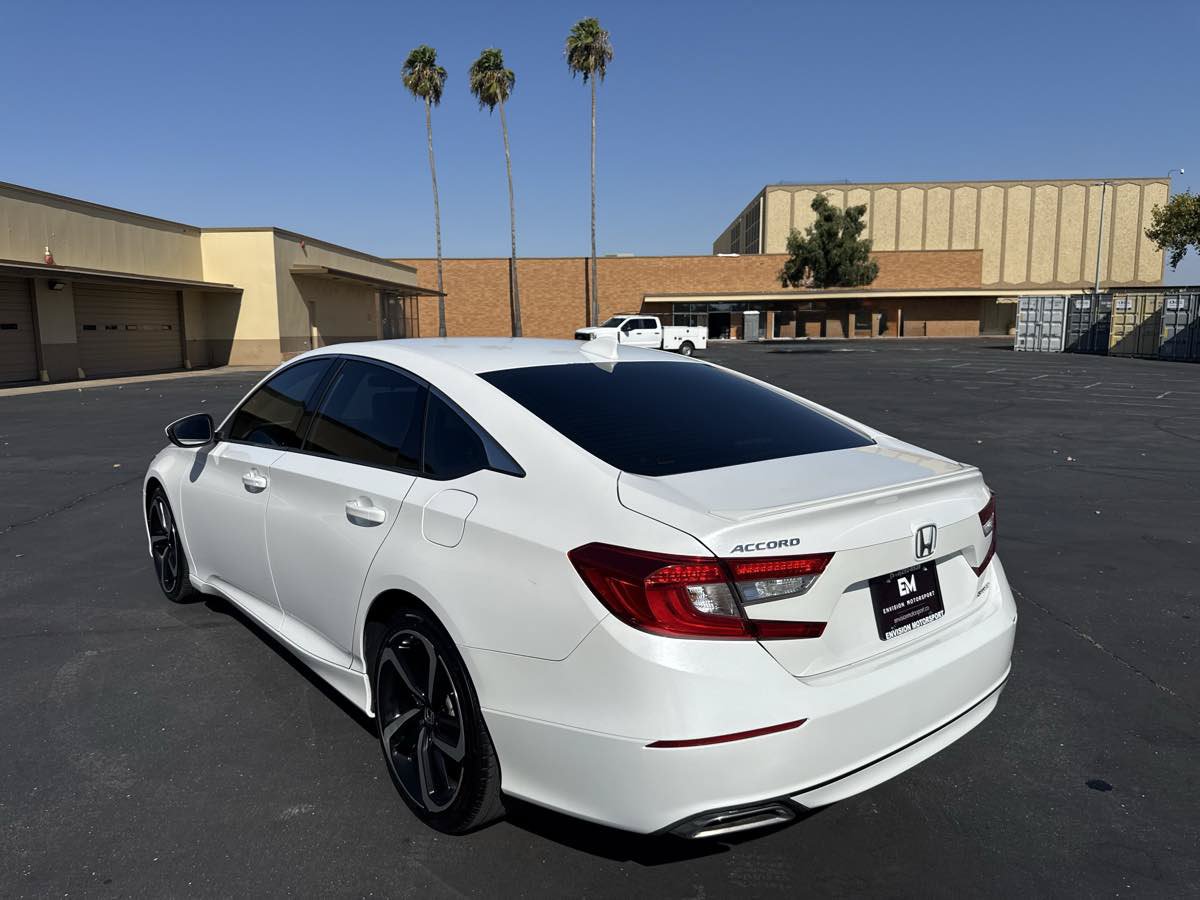 Used 2018 Honda Accord Sport image 5