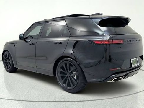 Used 2026 Land Rover Range Rover Sport Dynamic SE AWD/4WD image 9