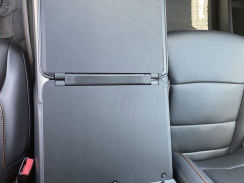 New 2025 Ford F150 Lariat w/ Equipment Group 502A High image 23