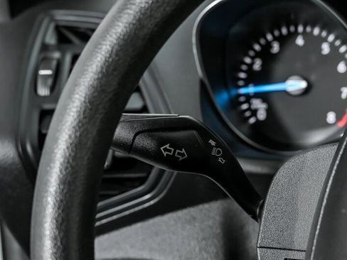 Used 2019 Ford Escape SE image 23