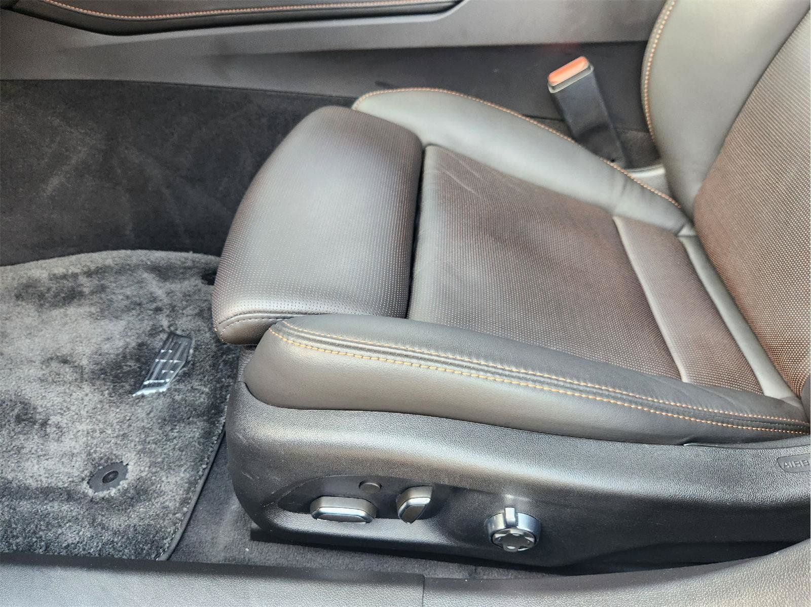 Used 2024 Cadillac CT5 V w/ Premium Package RWD image 23
