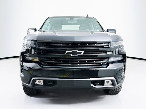 Used 2022 Chevrolet Silverado 1500 RST w/ Z71 Off-Road Package AWD/4WD image 2
