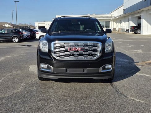 Used 2019 GMC Yukon Denali w/ Denali Ultimate Package image 2