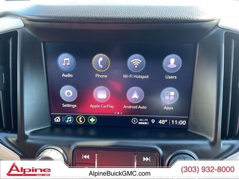 Used 2023 GMC Terrain SLT image 16