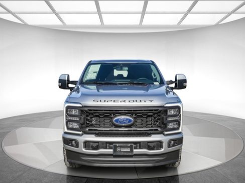 Used 2023 Ford F250 Lariat w/ Sport Appearance Package AWD/4WD image 6