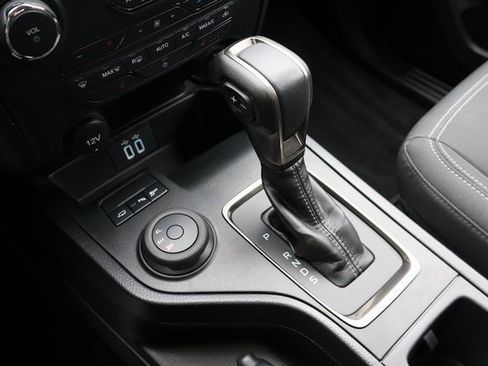 Used 2023 Ford Ranger XLT w/ Equipment Group 302A High image 23