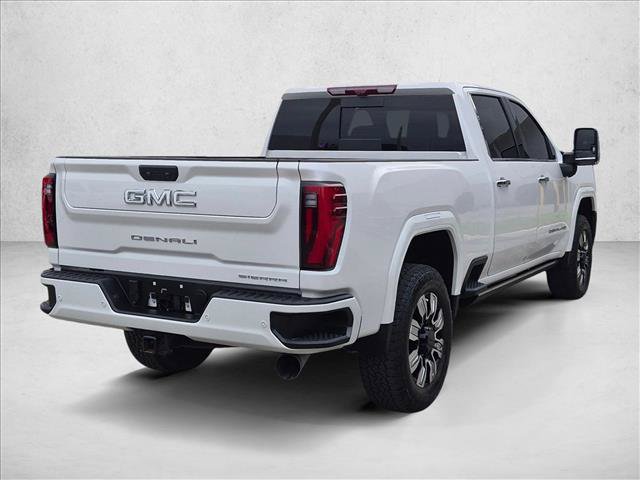 Used 2025 GMC Sierra 2500 Denali w/ Denali Reserve Package AWD/4WD image 5