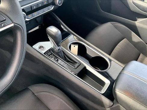 Certified 2024 Nissan Altima 2.5 SV image 16