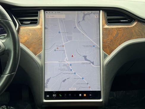 Used 2018 Tesla Model S 75D image 22