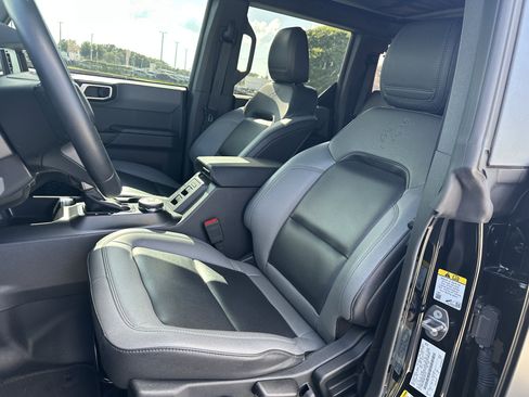 Used 2024 Ford Bronco Big Bend image 18