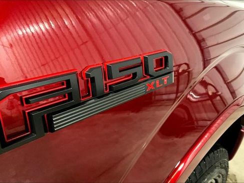 Used 2018 Ford F150 XLT w/ Equipment Group 302A Luxury image 26