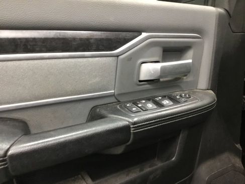 Used 2019 RAM 2500 Big Horn image 6