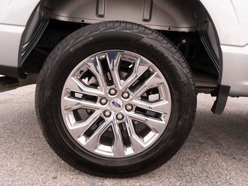 Used 2024 Ford F150 Lariat w/ Tow/Haul Package image 45