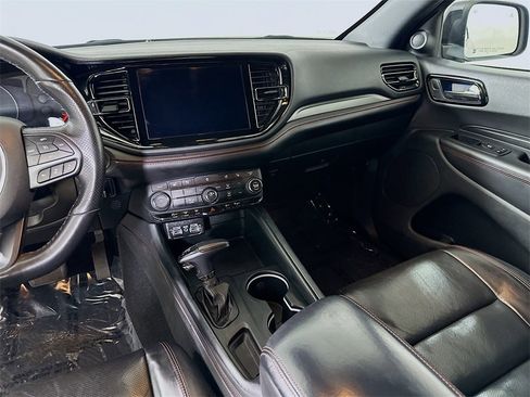 Used 2023 Dodge Durango GT image 19