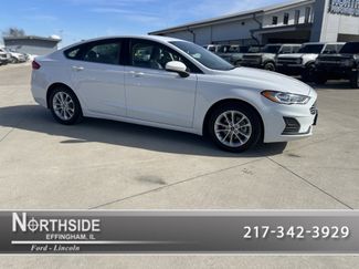 Used 2019 Ford Fusion SE video 1