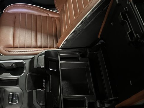 Used 2024 GMC Sierra 1500 Denali Ultimate image 40