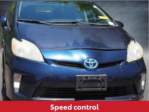 Used 2018 Toyota Prius Two w/ Prius Two Safety Plus Package FWD image 6